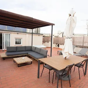 https://barcelona-upartments-paris.topbarcelonahotels.com