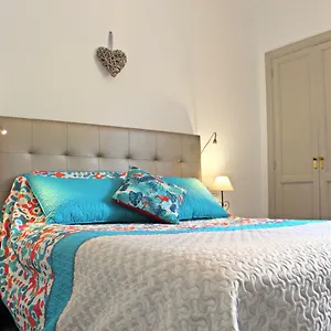 Heated Pool Sea View Speedy Wifi Apartment